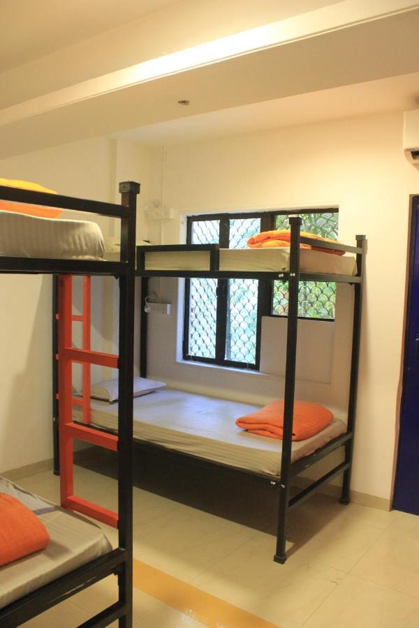 The Social Space Hostel Mumbai Exterior photo
